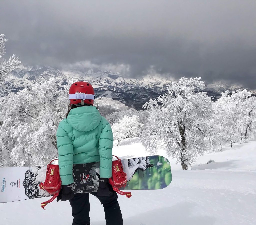 THE COLOUR MATCH WAS TOTALLY UNPLANNED BUT THAT BOARD IS LOOKING THE BIZ!