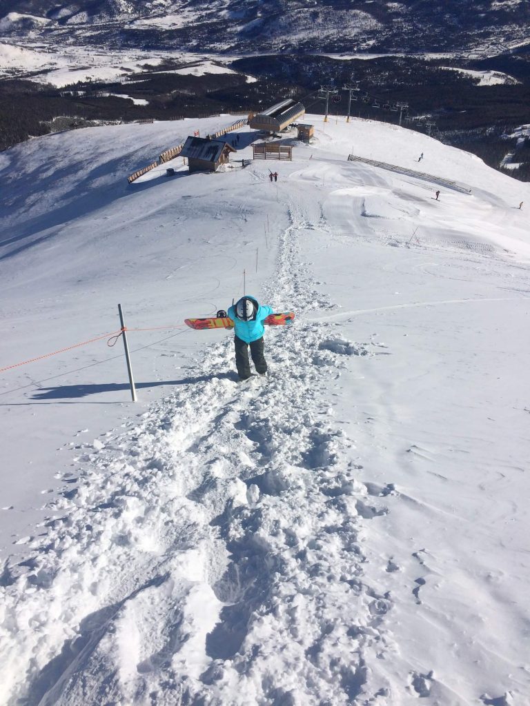 THE SMALL HIKE UP FROM KENSHO SUPER CHAIR (PEAK 6)