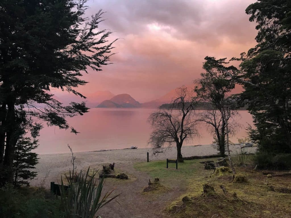 AN INCREDIBLE SUNRISE AT MOTURAU HUT