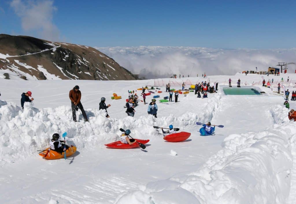 KAYAK RACING DURING SNOW PALOOZA