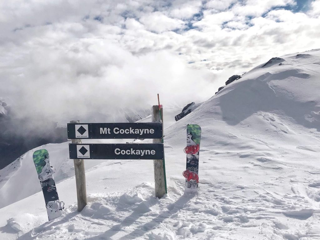 THIS POINT IS ACCESSED VIA A 60 SECOND WALK FROM THE TOP OF THE RIDGE T-BAR.