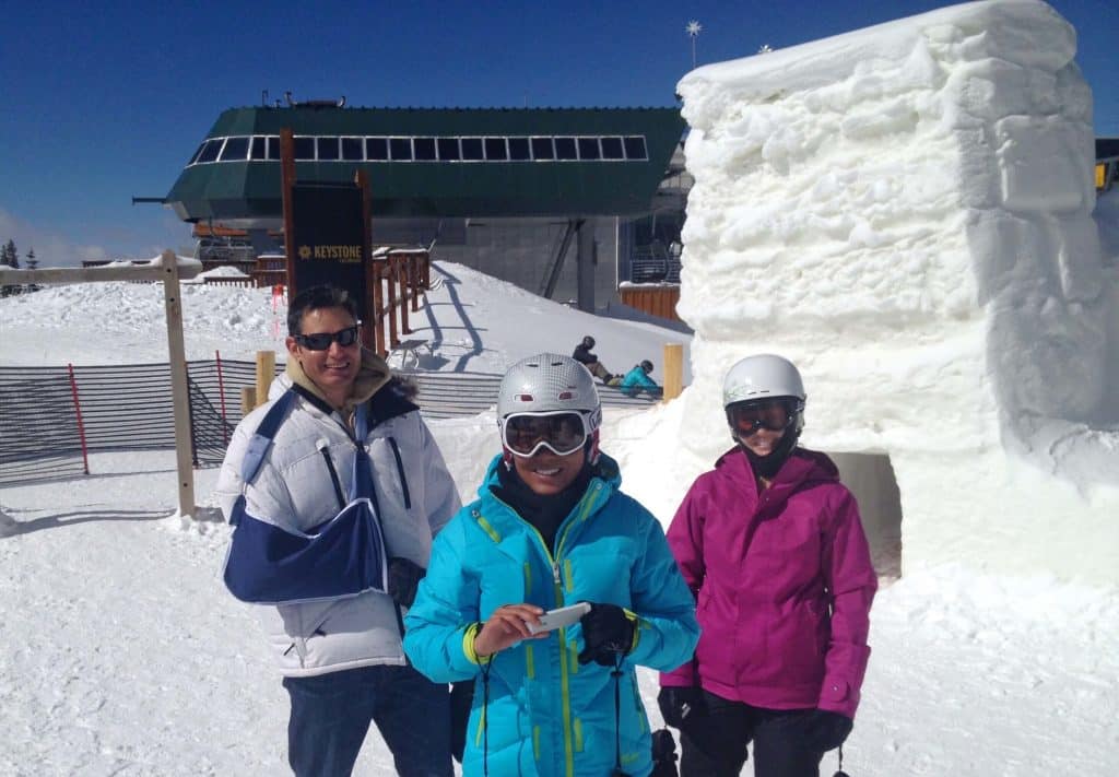 STILL SMILING EVEN THOUGH HE CAN'T SNOWBOARD