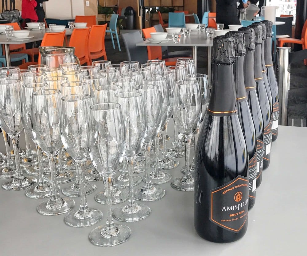 snowbroads-amisfield-champagne